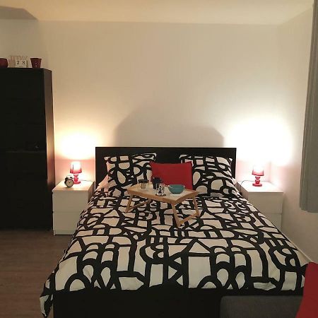 ז'ואנוויל-לה-פו Appartement Centre Ville Proche Paris Disney Vincennes Transports מראה חיצוני תמונה